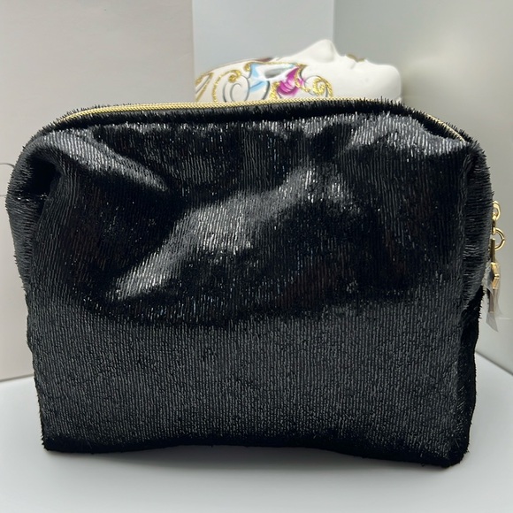 Dior Beaute Black Velvet Pouch Bag Logo CD Star Zipper Pull, EDP & Foundation - Picture 5 of 17